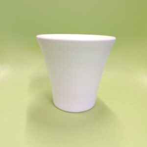 Cache pot en céramique blanc