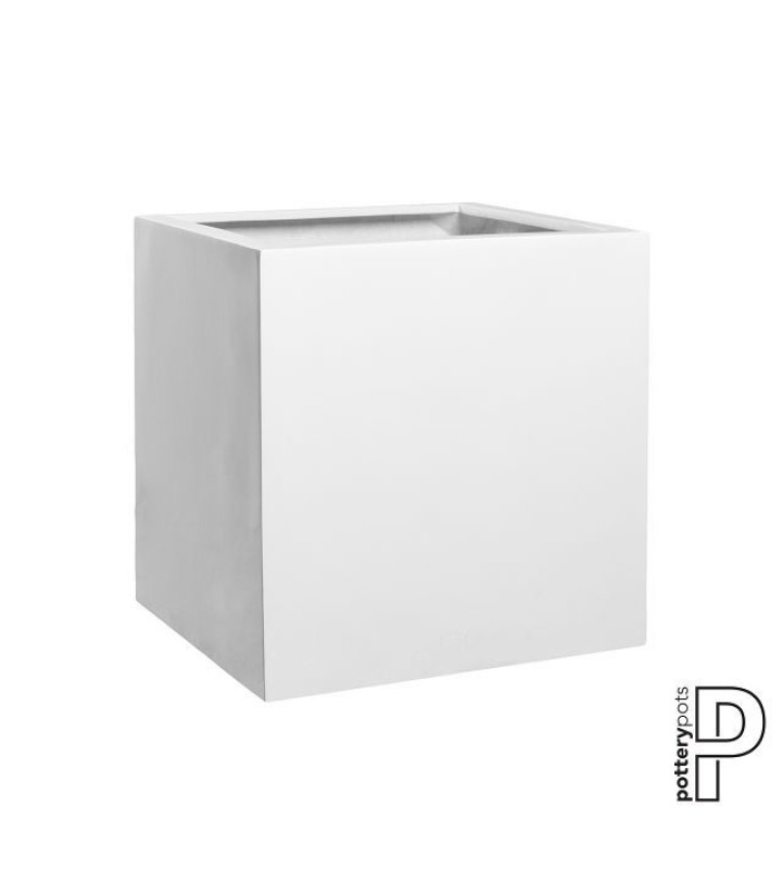 Block L, Glossy White